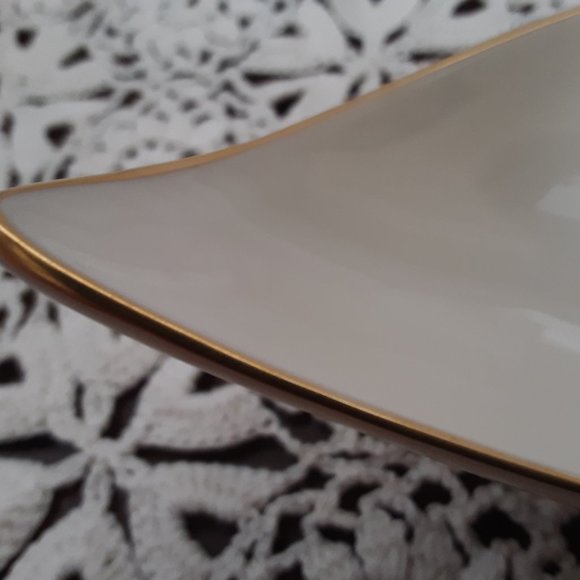 Lenox 9" Porcelain Flared Oval Candy Bowl - Picture 5 of 6